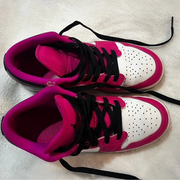 Nike Fuchsia and White Air Jordans - Picture 3 of 9